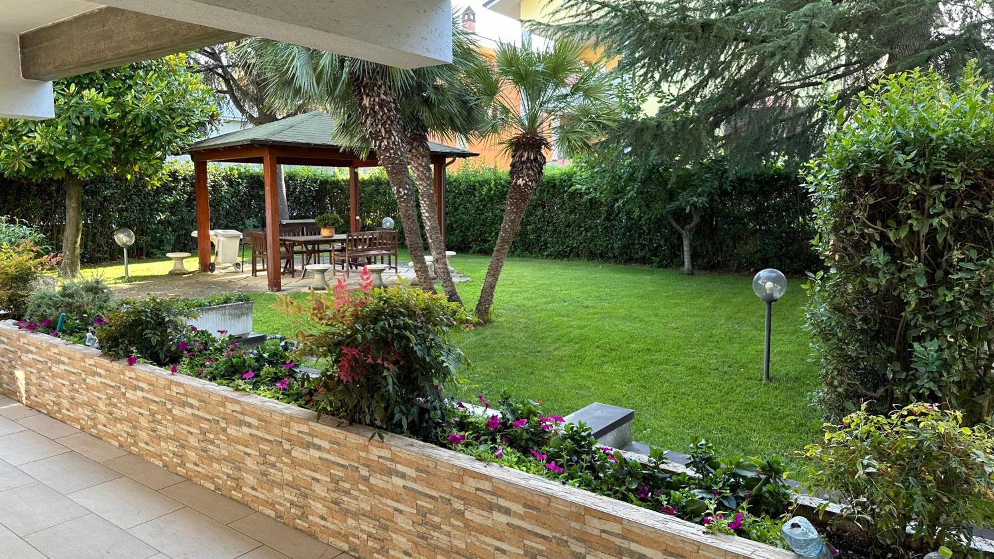 Villa Vomano La Casa Di Gemma B&B المظهر الخارجي الصورة
